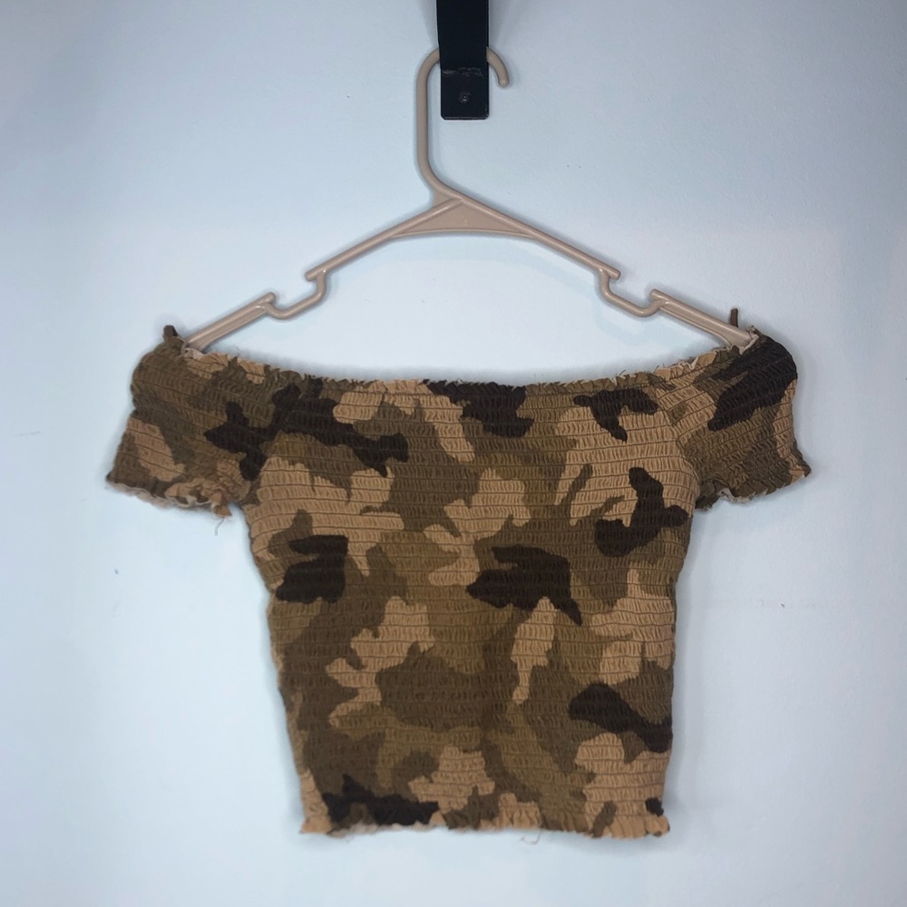 Camo Ruffled Crop Top